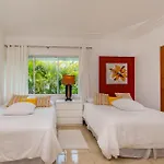 Exclusive Punta Cana Resort And Club Pool Villas