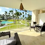Beach Front Apartments By Playa Palmera