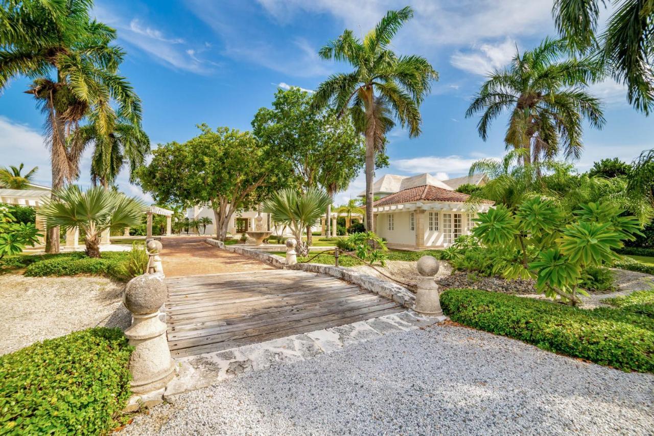 Exclusive And Club Pool Villa Punta Cana