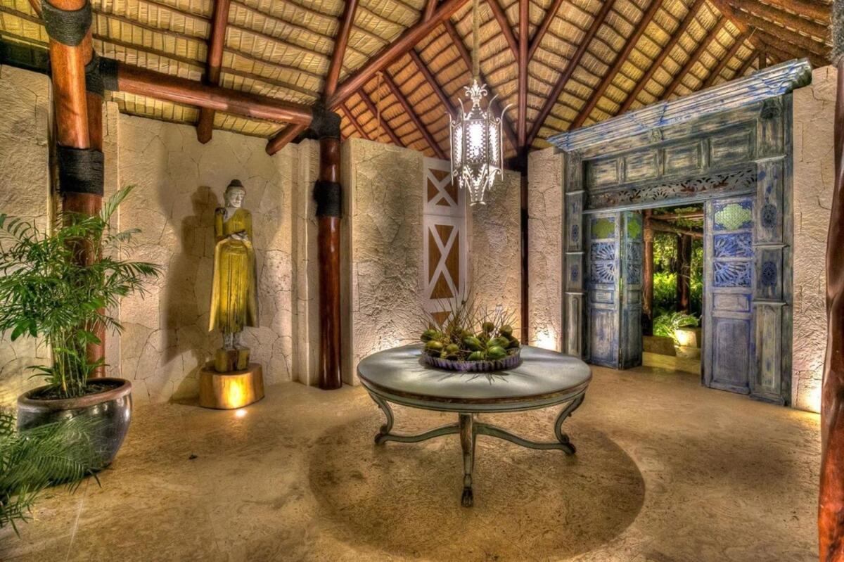 Luxury In Las Hamacas Villa