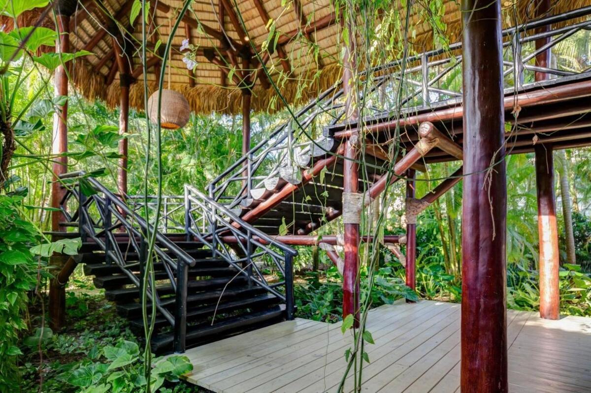 Luxury In Las Hamacas Villa