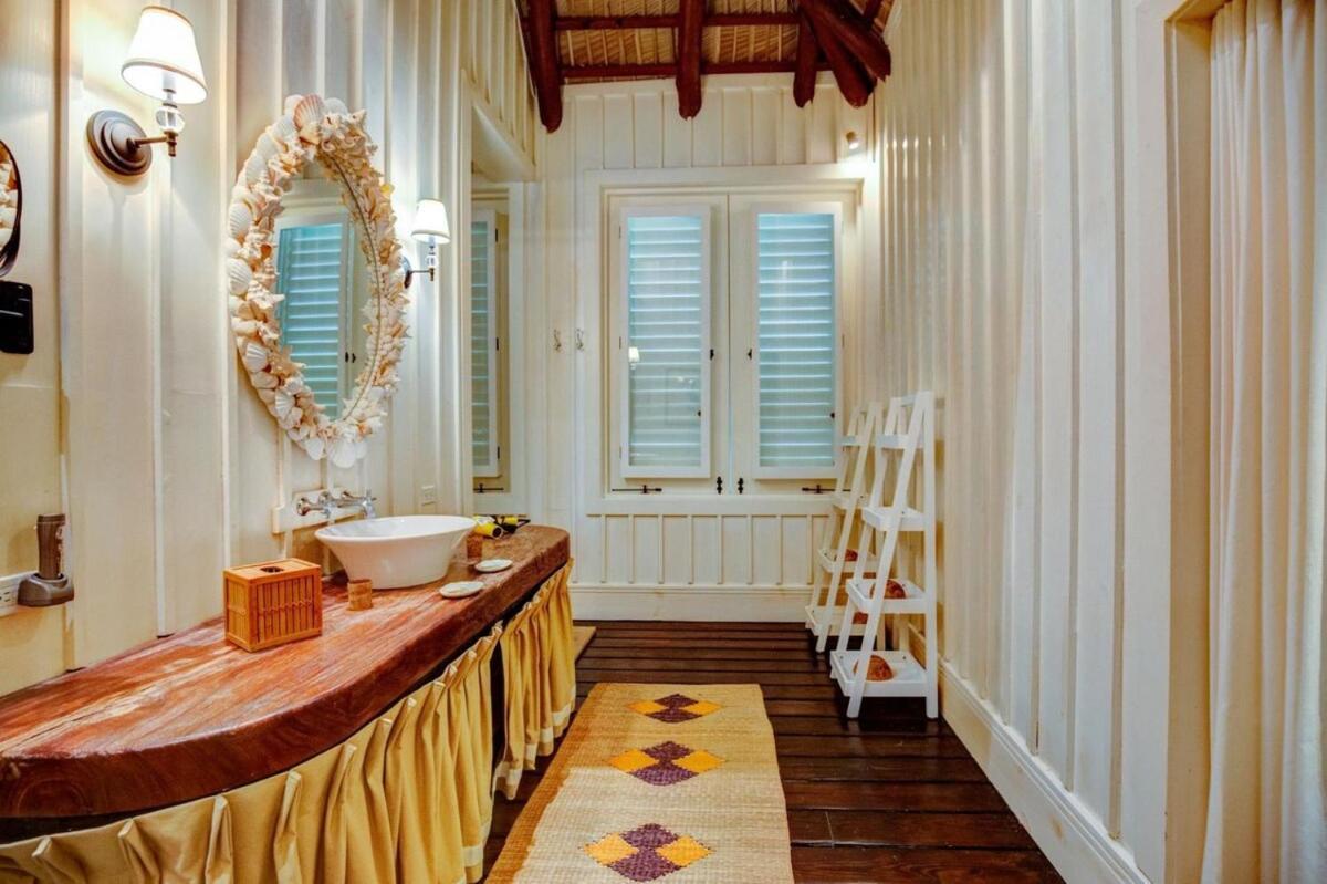 Luxury In Las Hamacas Villa