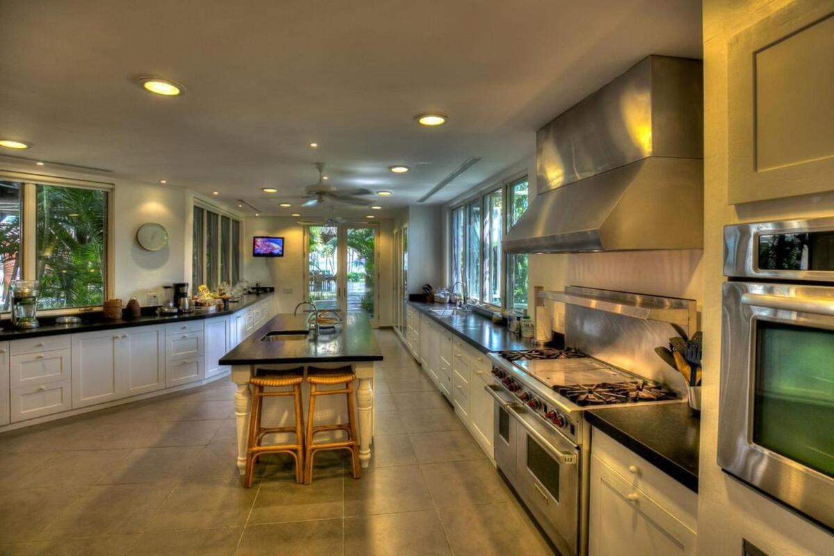 Villa Luxury In Las Hamacas