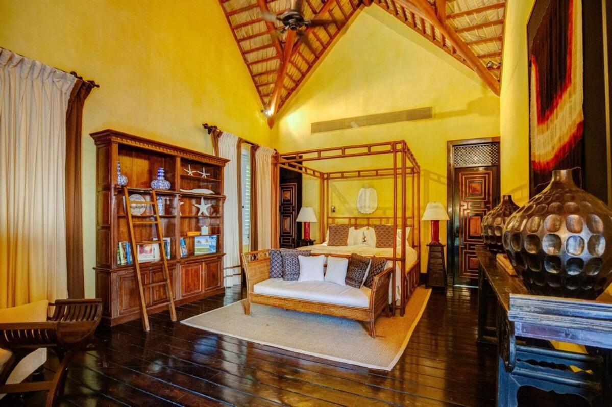Luxury In Las Hamacas