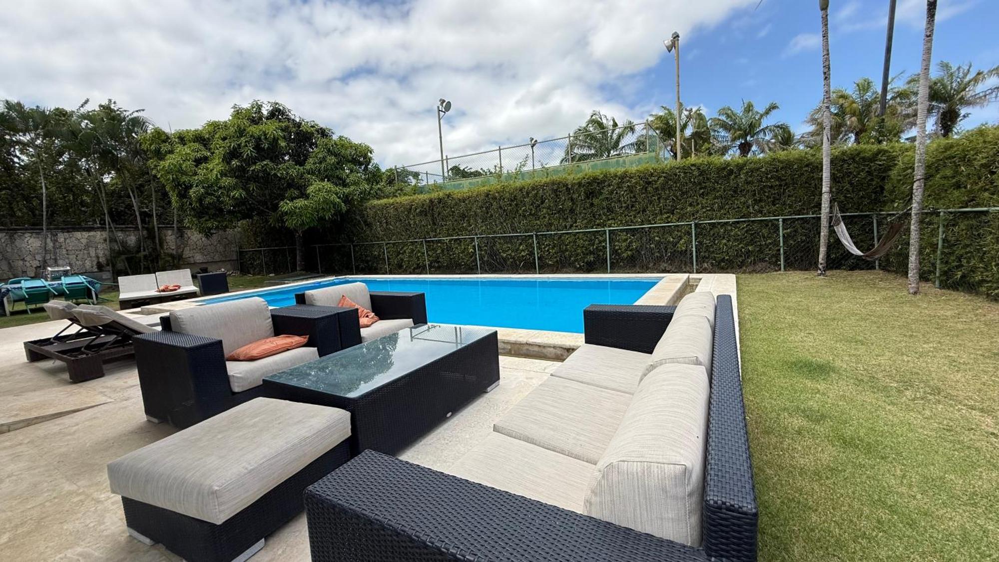 Centrally Exterior Accessible & Pet Friendly Villa