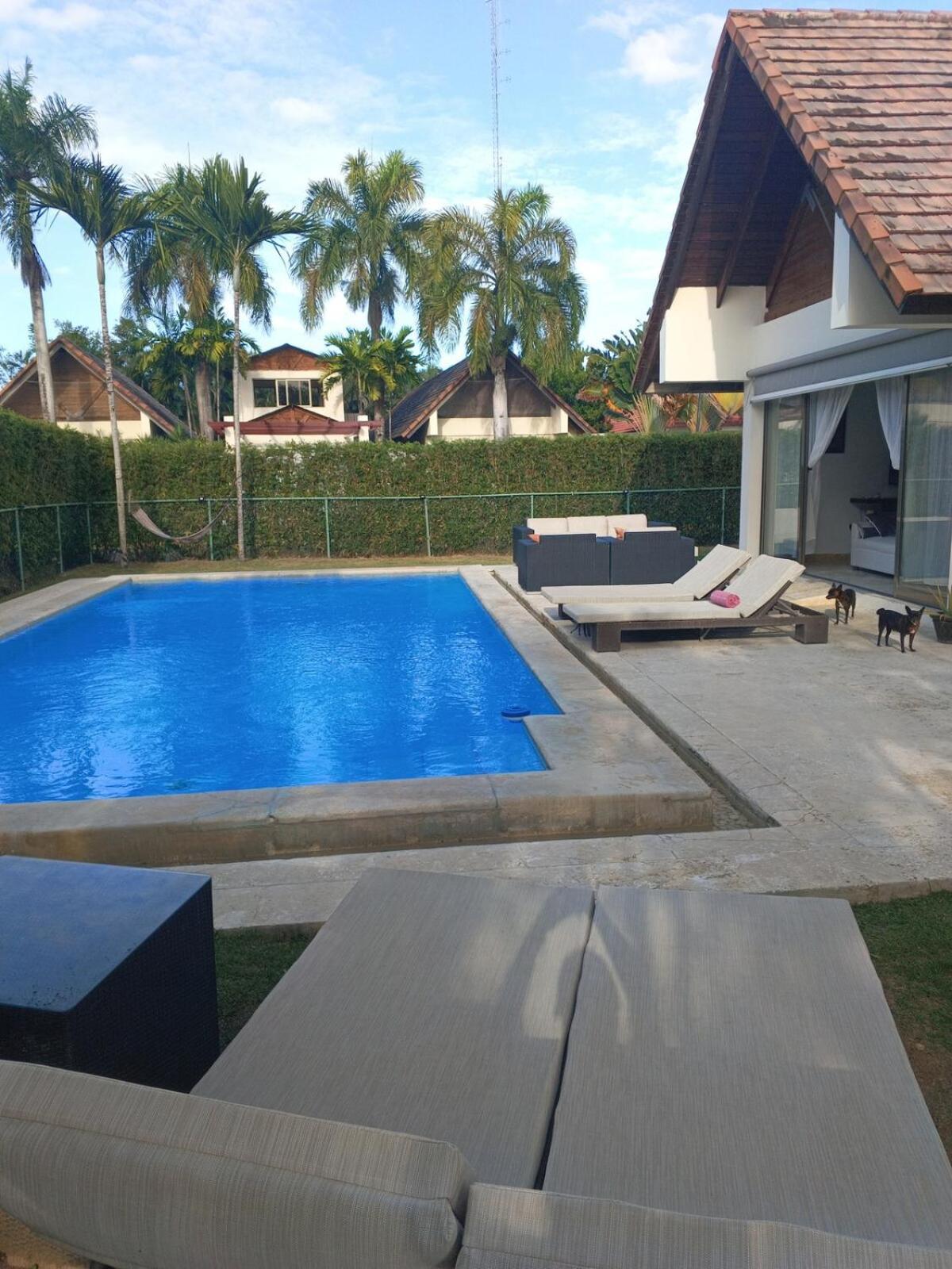 Centrally Exterior Accessible & Pet Friendly Villa