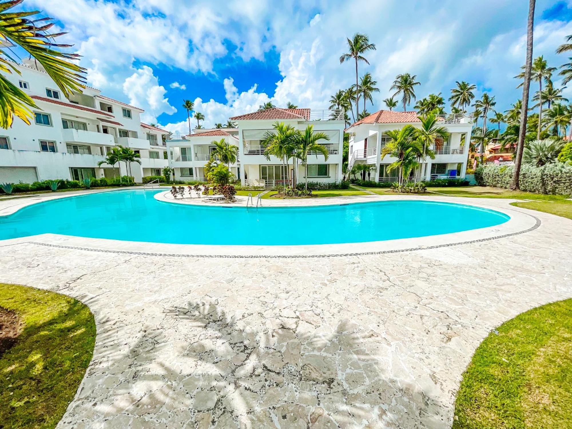 Tropical Club And Bavaro With Wifi Parking Bbq Resort 5*