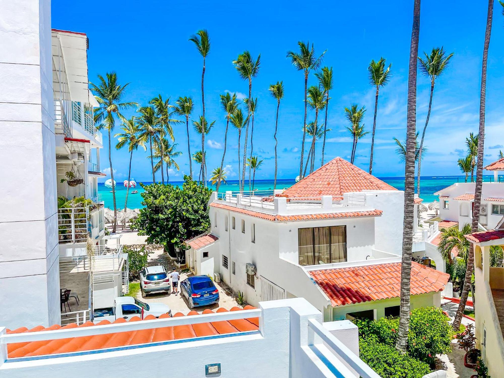 Resort Tropical Club And Bavaro With Wifi Parking Bbq Punta Cana