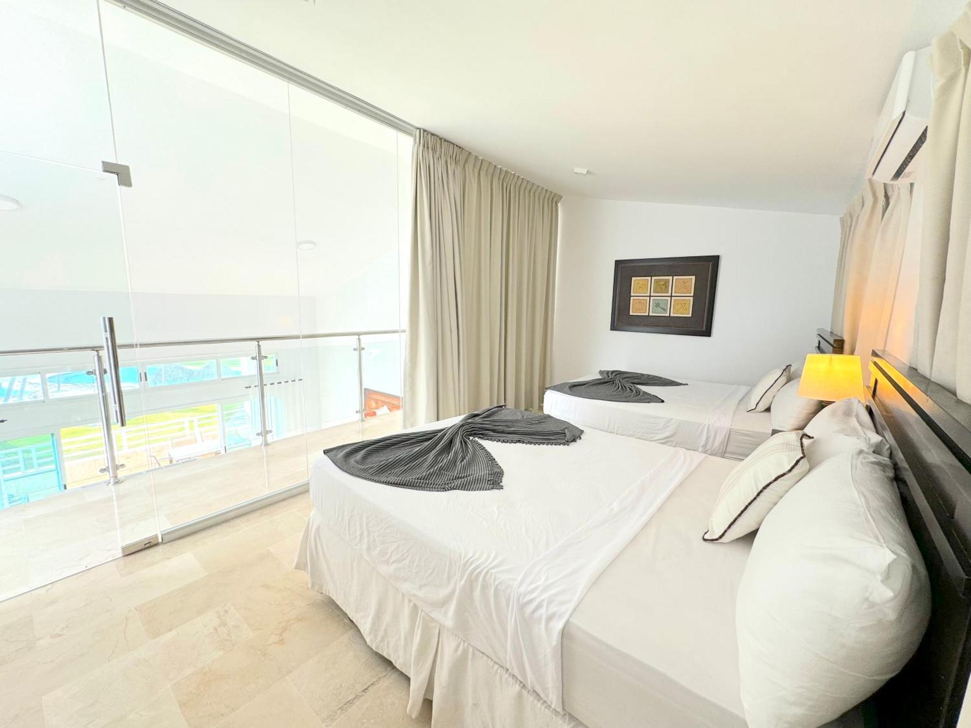 Apartment Front By Playa Palmera Punta Cana
