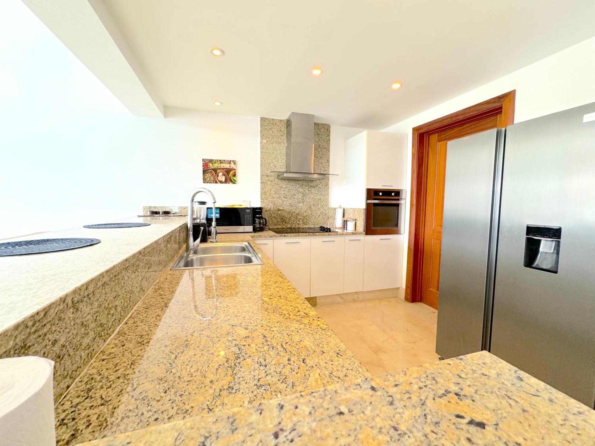 Apartment Front By Playa Palmera *