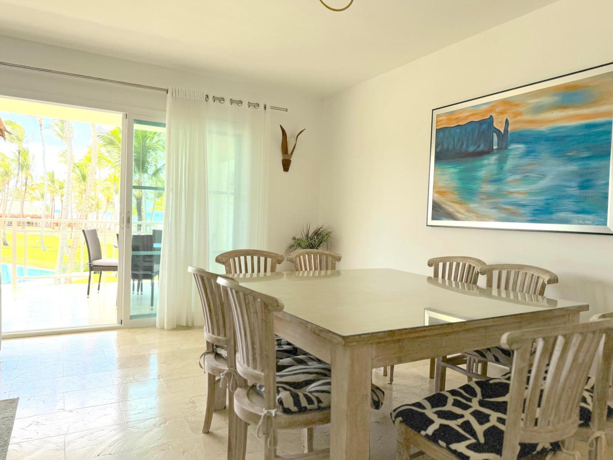 Apartment Front By Playa Palmera