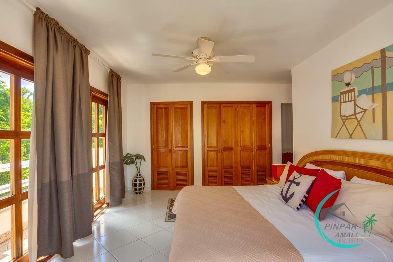 Villa Close To The Beach! Lux Gemela, 6br, 9bt *