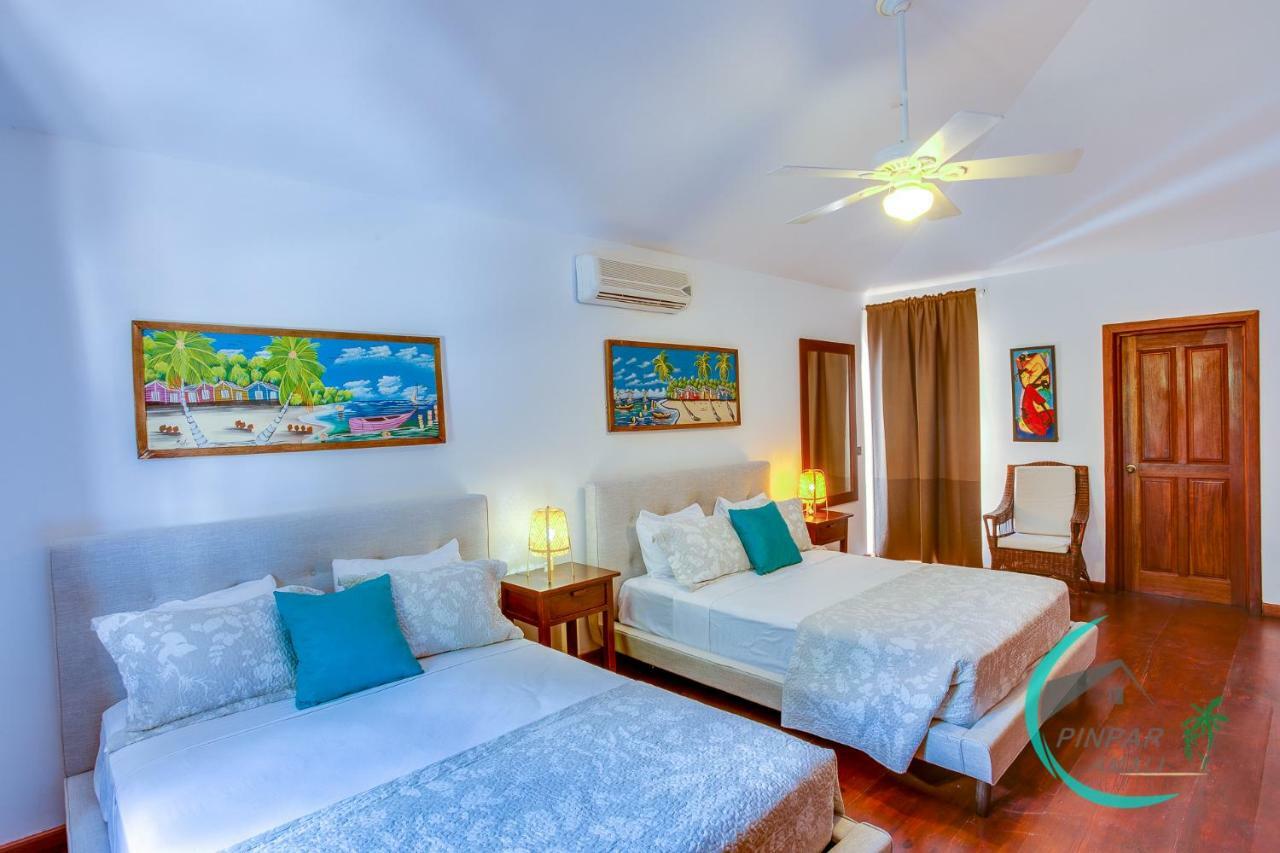 Villa Close To The Beach! Lux Gemela, 6br, 9bt Punta Cana