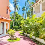 Tropical Fiesta Studios Suites Pool Near Bavaro Beach Club & Spa