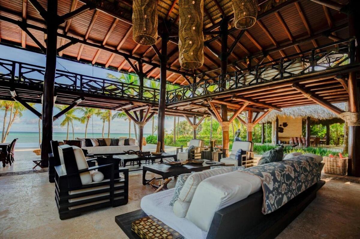 Luxury In Las Hamacas Villa