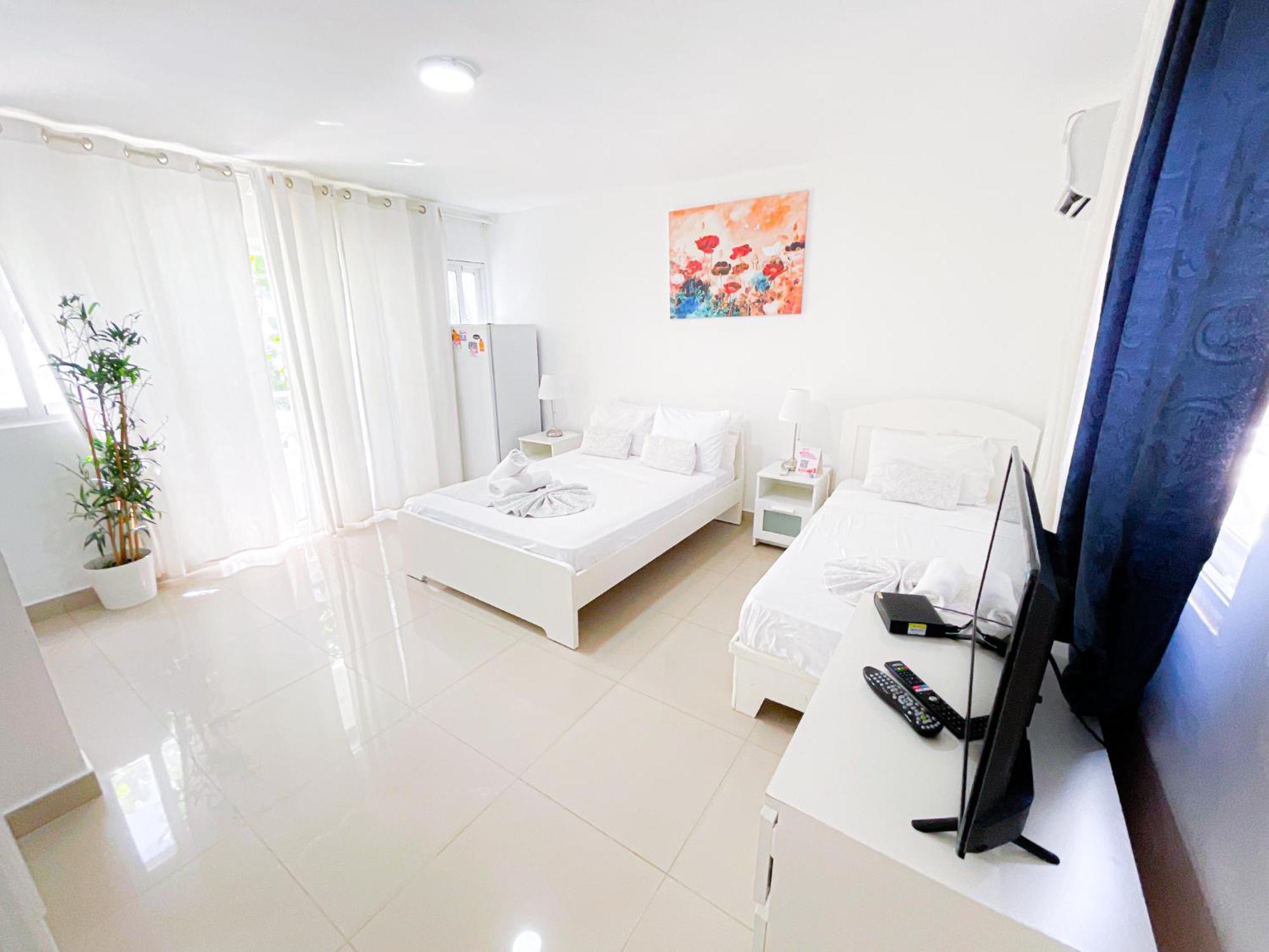 Tropical Fiesta Studios Suites Pool Near Bavaro Beach Club & Spa Punta Cana
