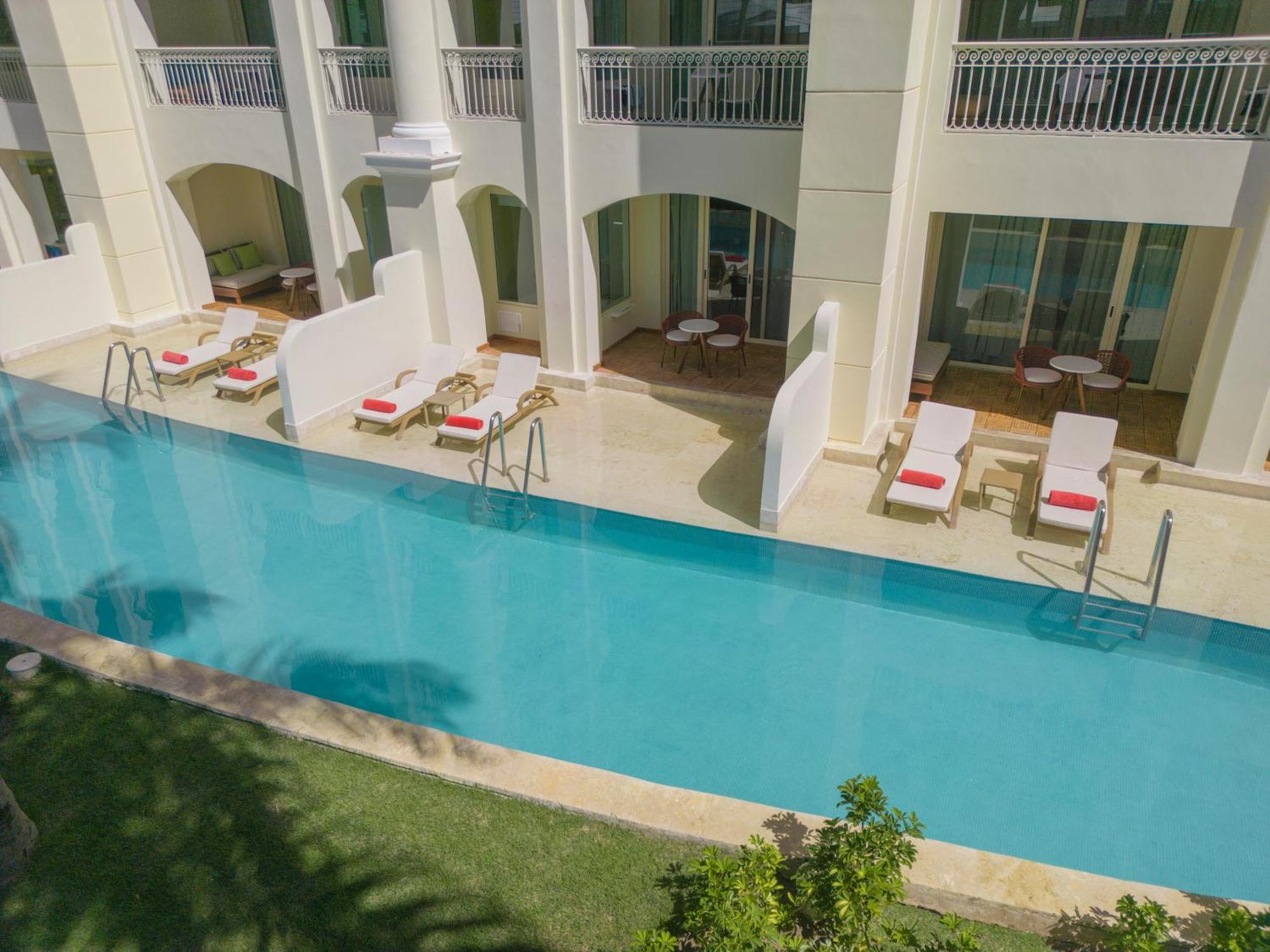 Resort Joia Bavaro By Iberostar (adults Only) 5*