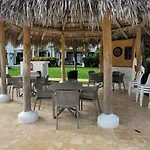 Stanza Mare Ocean View Huge Pool Beach Front