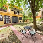 Resort Beach Condo-Hotel With Villas & Private Apartments Wifi Bbq Beach Club & Spa