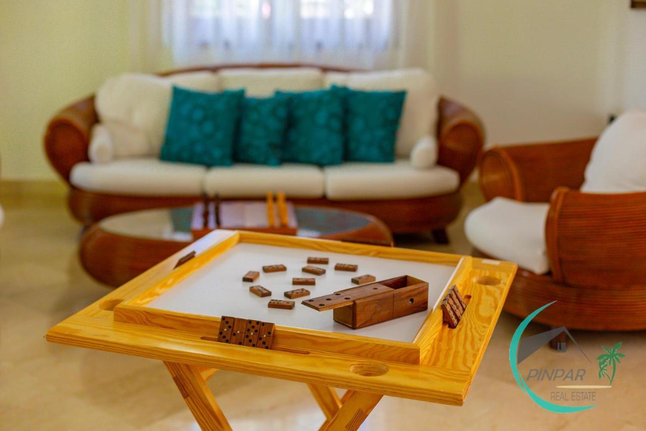 Villa Close To The Beach! Lux Gemela, 6br, 9bt