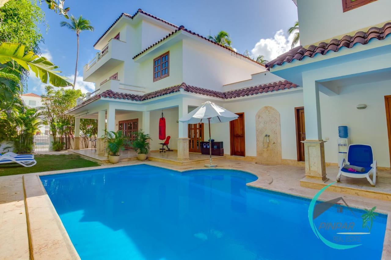 Villa Close To The Beach! Lux Gemela, 6br, 9bt *