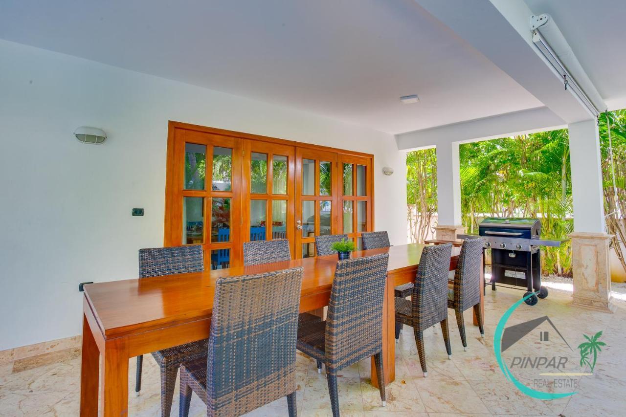Villa Close To The Beach! Lux Gemela, 6br, 9bt Punta Cana