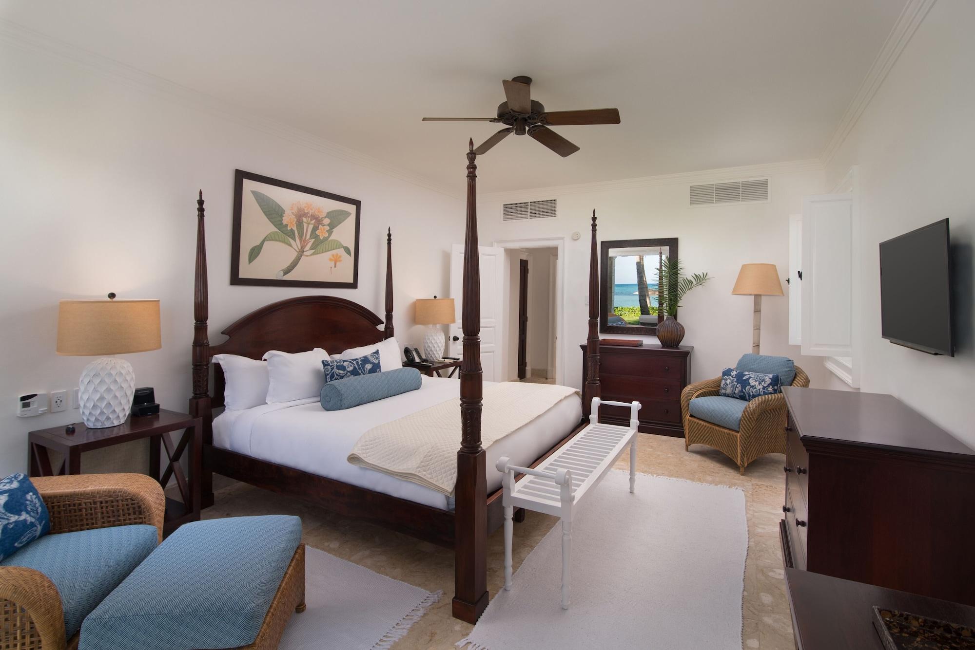 Tortuga Bay,