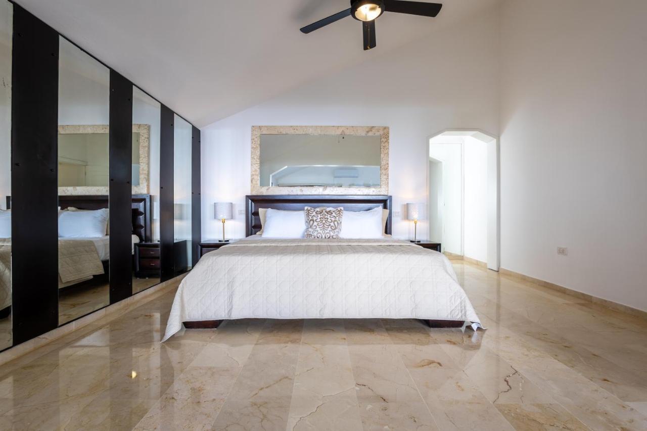 Villa Huge 8-bedroom With Private Pool - Corales