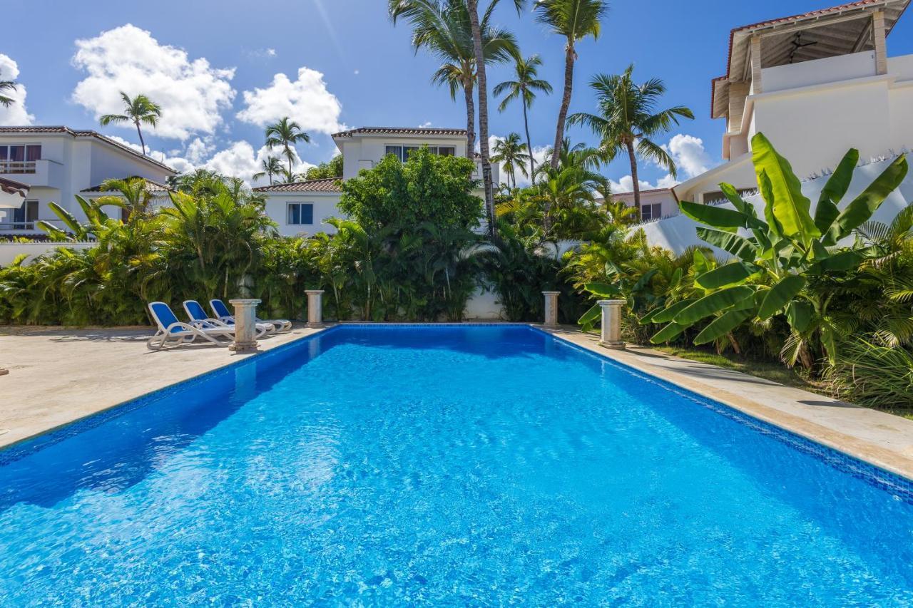 Huge 8-bedroom With Private Pool - Corales Punta Cana