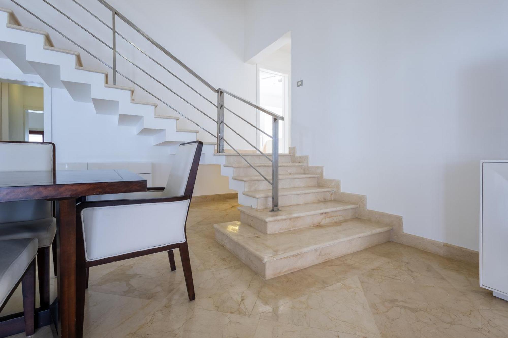 Huge 8-bedroom With Private Pool - Corales