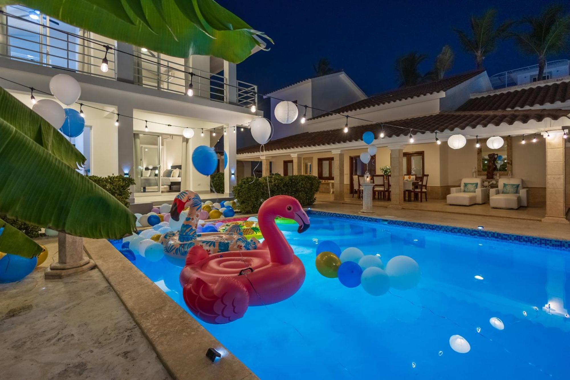 Villa Huge 8-bedroom With Private Pool - Corales