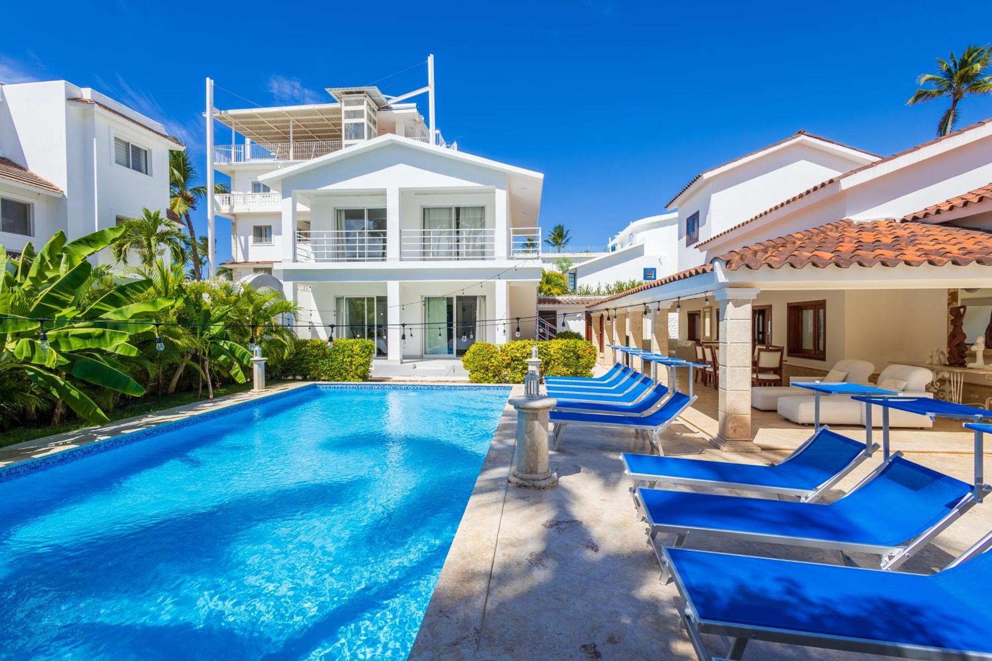 Villa Huge 8-bedroom With Private Pool - Corales