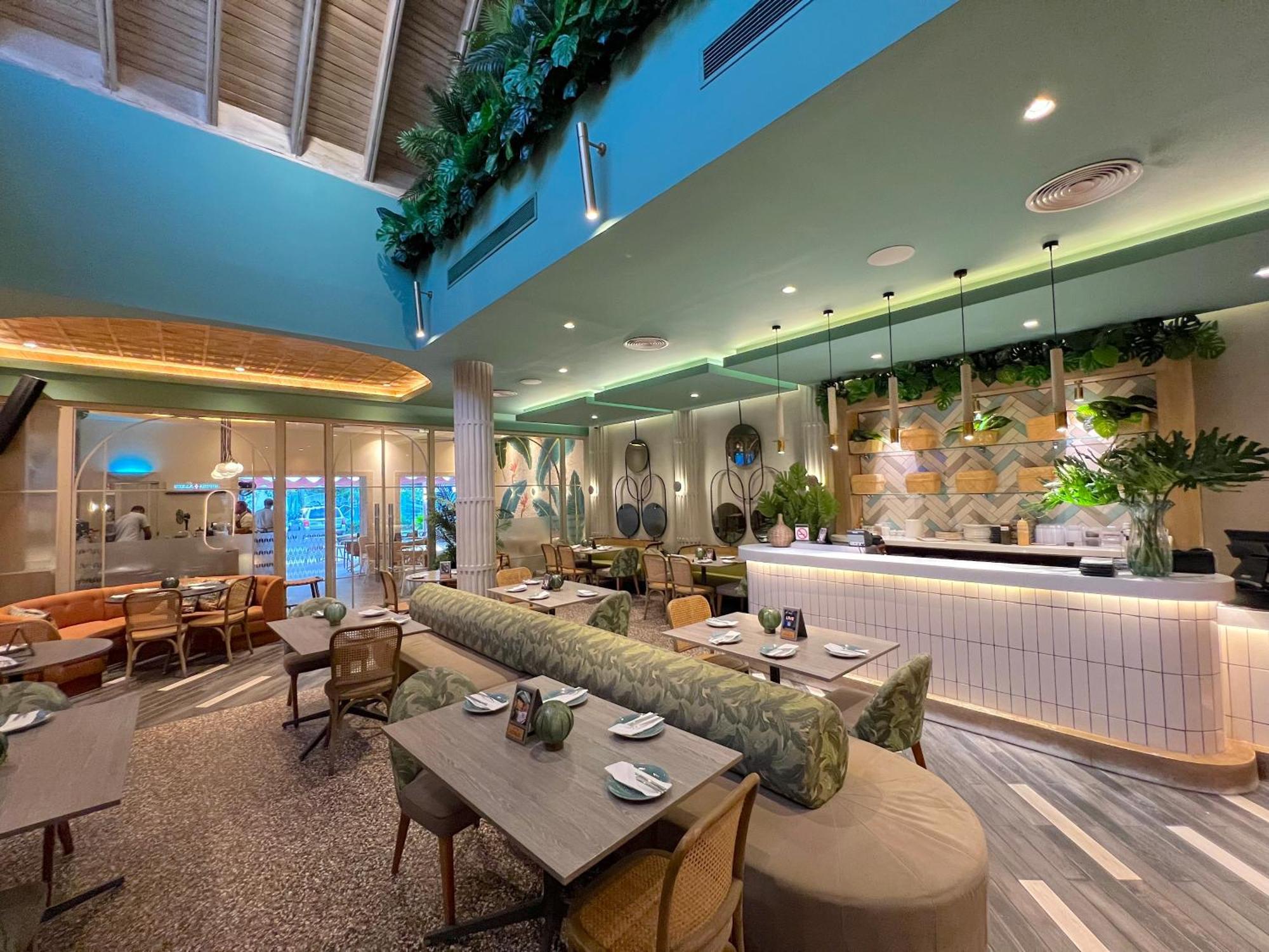 Aparthotel Serenity With Rooftop Pool, Club, Spa, Restaurants