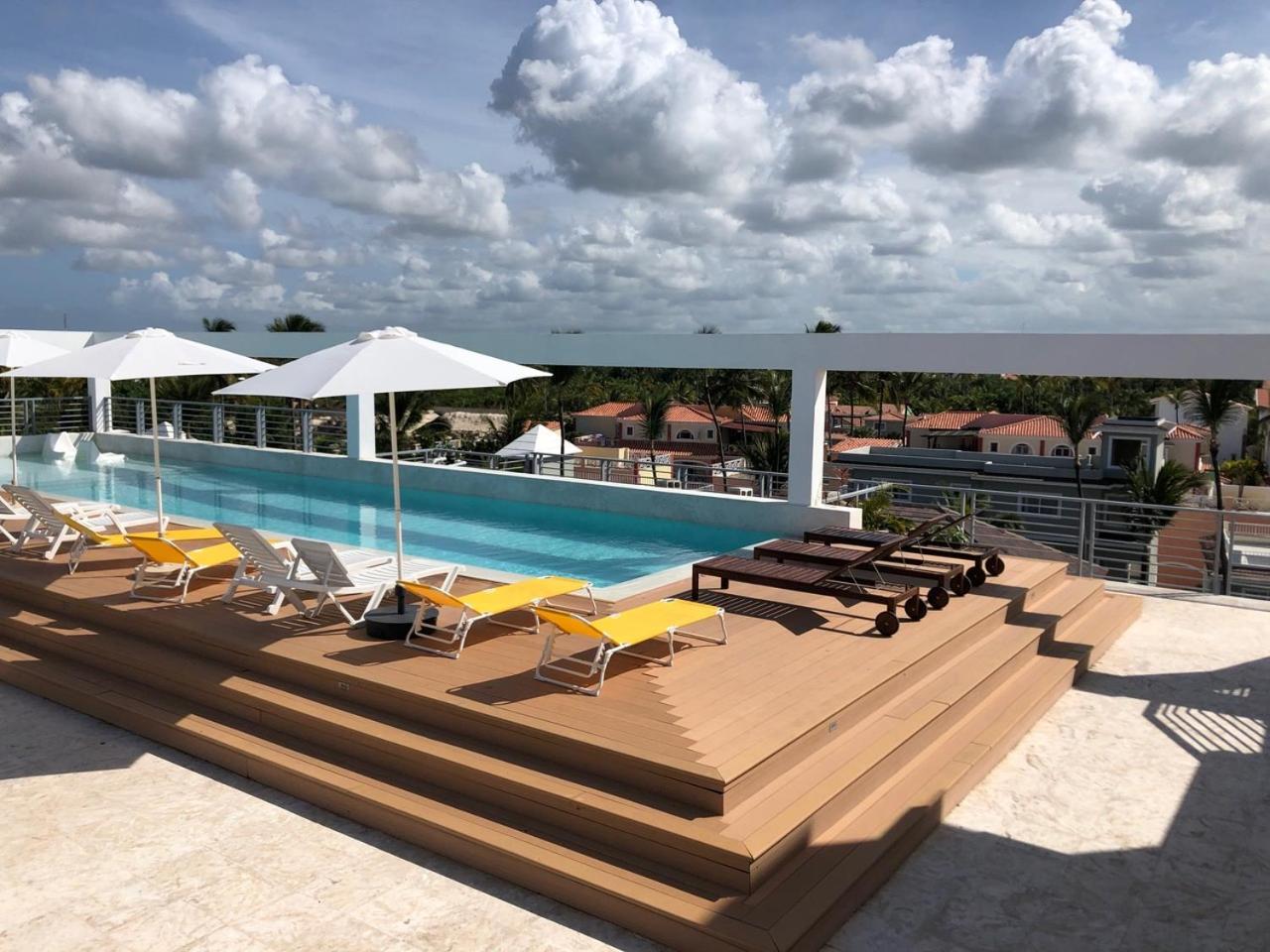 Serenity With Rooftop Pool, Club, Spa, Restaurants Aparthotel