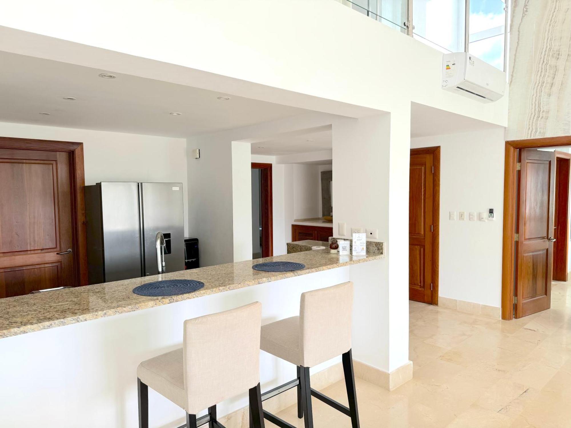 Front By Playa Palmera Apartment *
