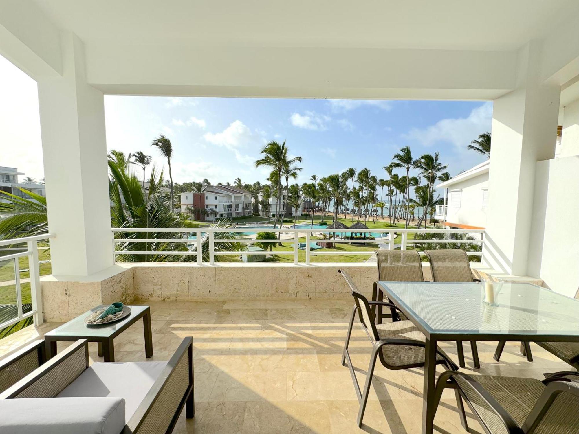 Front By Playa Palmera *