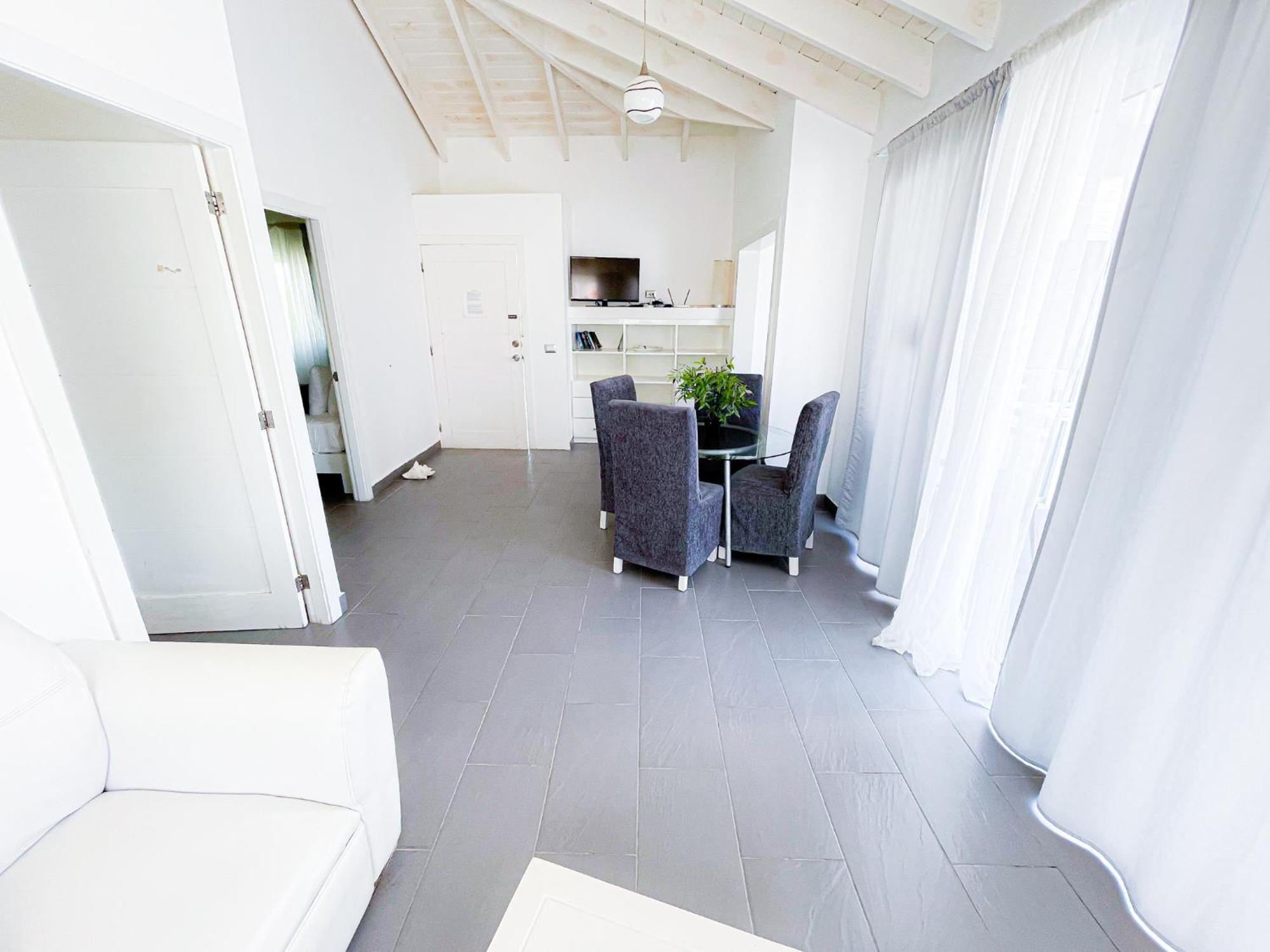 Tropical And Homes - Club, Spa, Restaurants - Playa Corales 5*