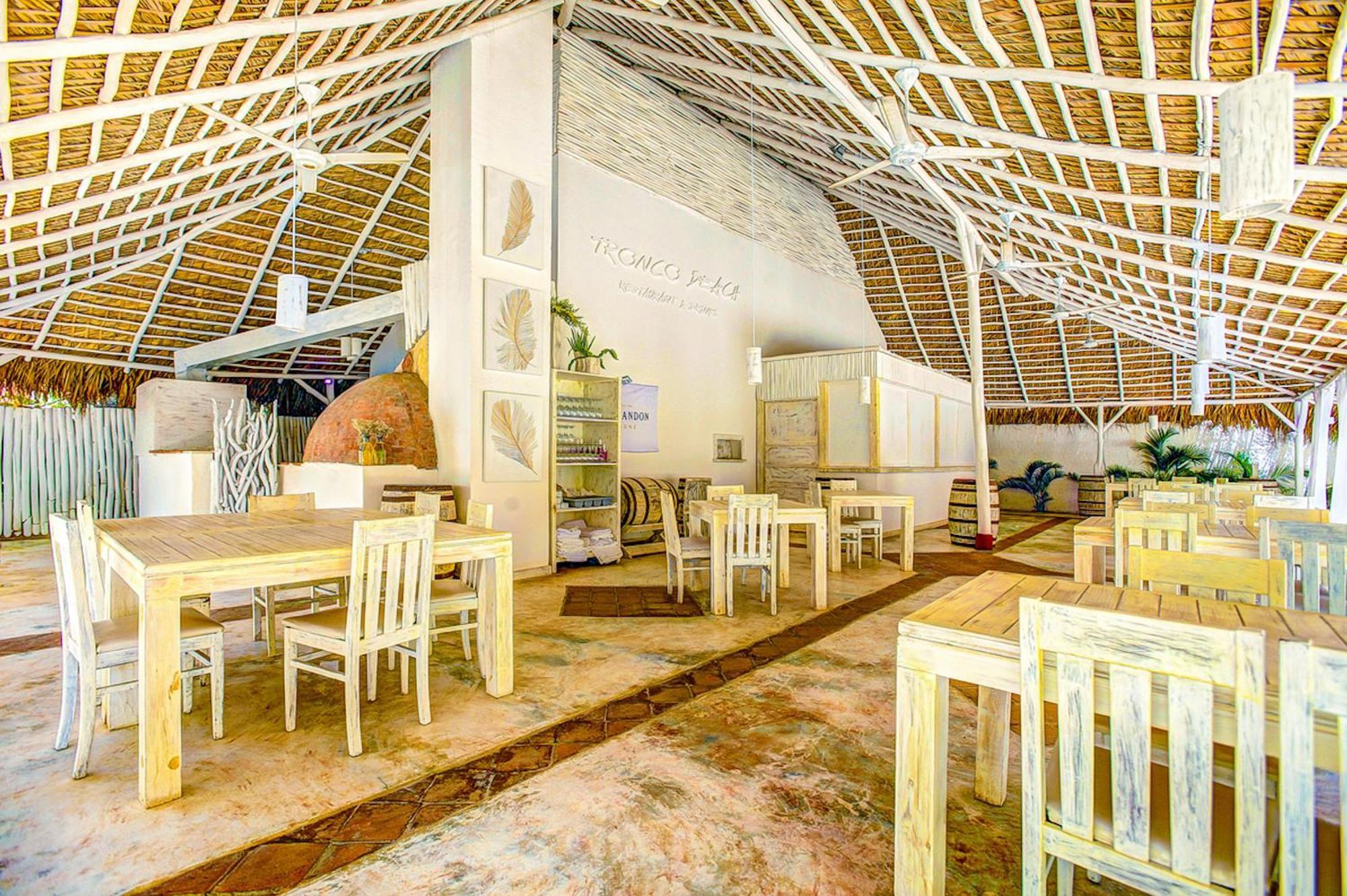 Aparthotel Sunny Deluxe Playa Corales - Wifi, Beach, Pool Punta Cana