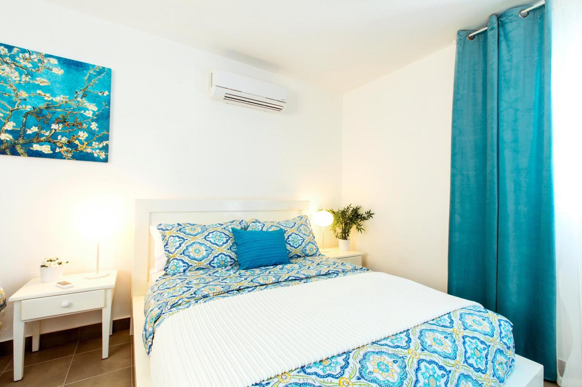 Sunny Deluxe Playa Corales - Wifi, Beach, Pool Punta Cana