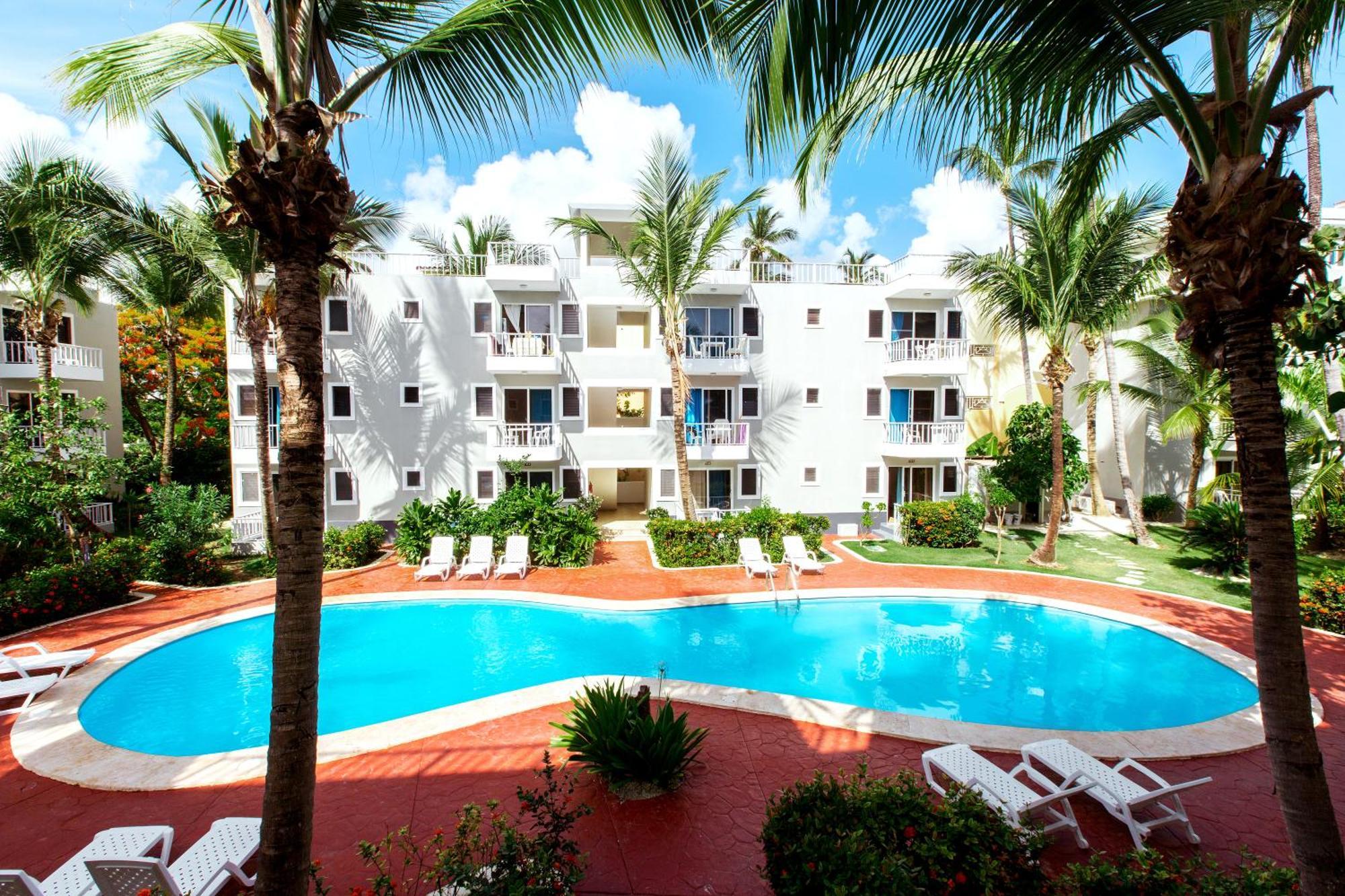 Aparthotel Sunny Deluxe Playa Corales - Wifi, Beach, Pool