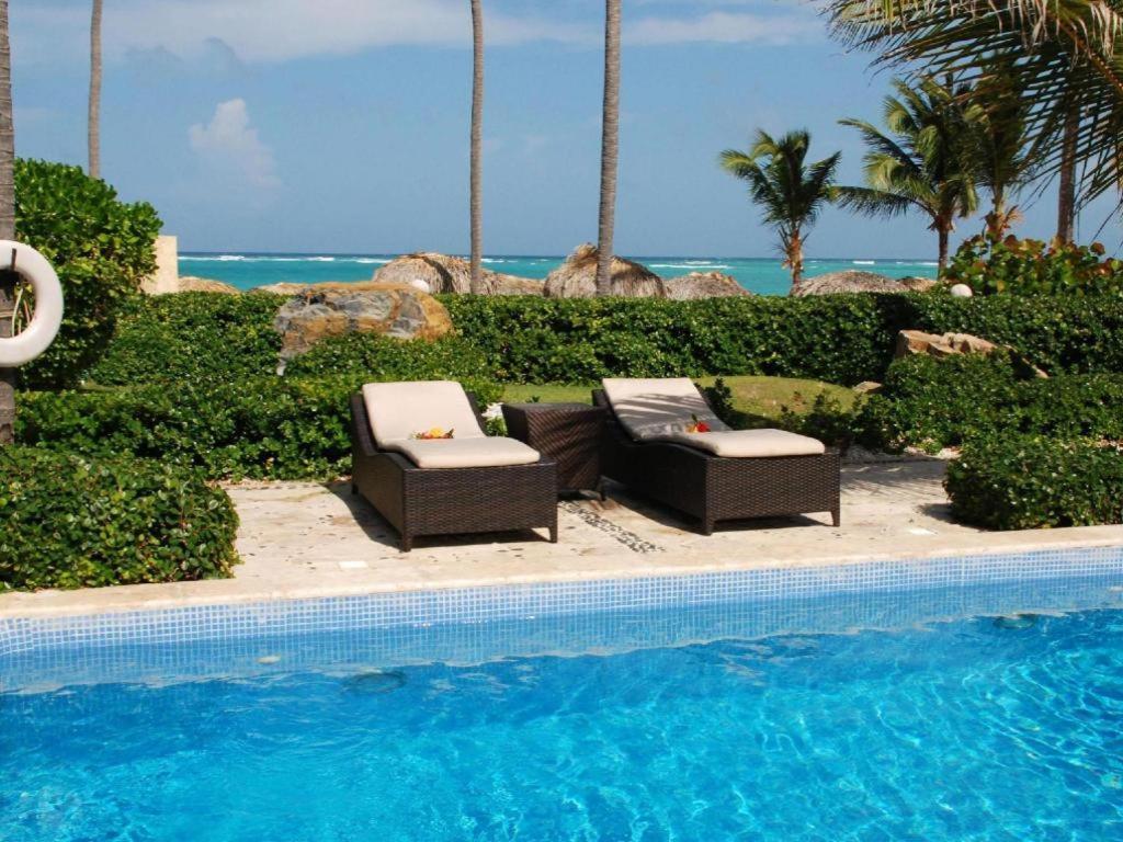 Paradisus (adults Only)