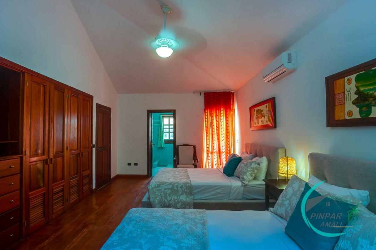 Close To The Beach! Lux Gemela, 6br, 9bt Villa Punta Cana