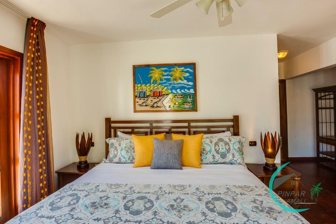 Close To The Beach! Lux Gemela, 6br, 9bt Villa *