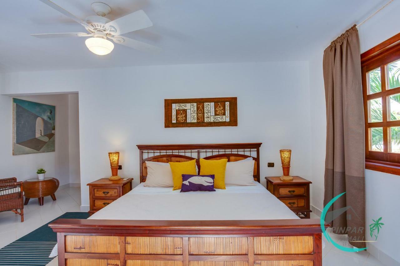 Close To The Beach! Lux Gemela, 6br, 9bt Villa