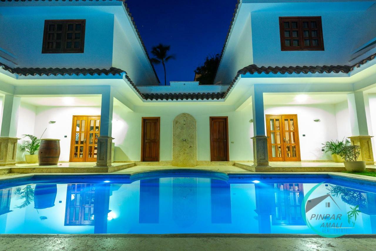 Villa Close To The Beach! Lux Gemela, 6br, 9bt *
