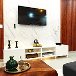 Welcome To A Magical World Of Moments - Beach Apt-