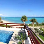 Punta Palmera Cap Cana By Essenza Retreats
