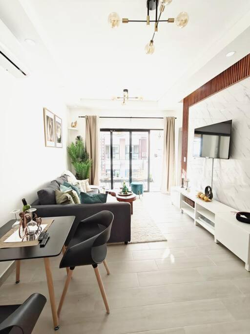 Welcome To A Magical World Of Moments - Apt- Apartment *