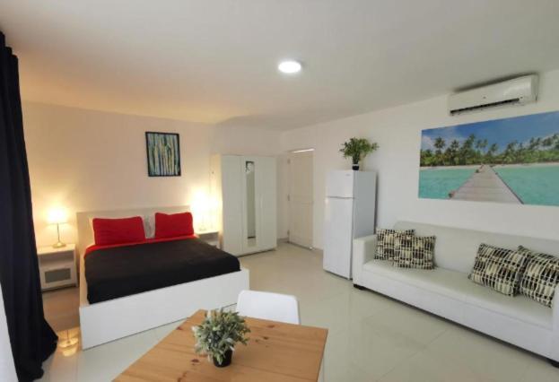 Coral Deluxe Playa Los Corales Apartment Punta Cana