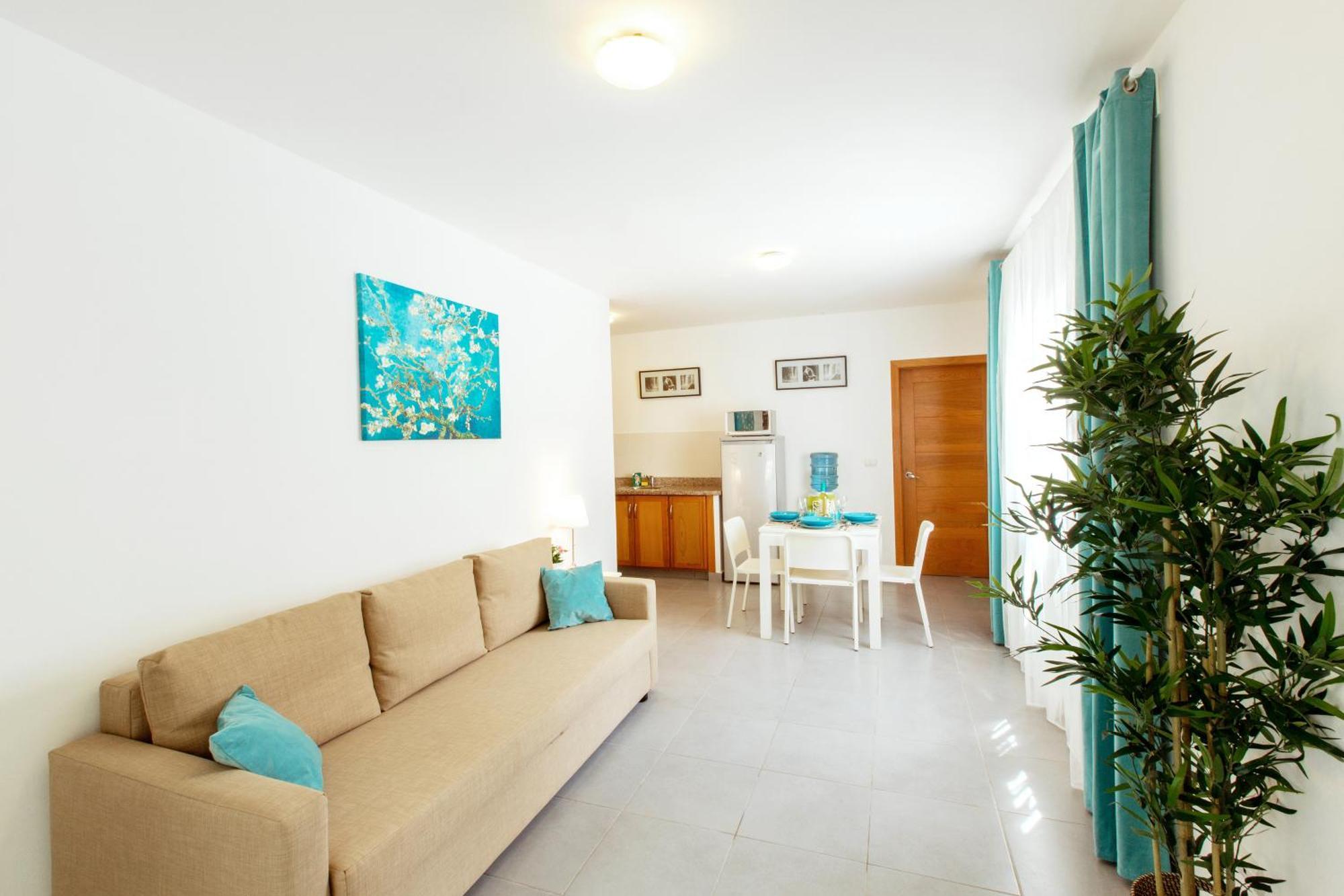 Sunny Deluxe Playa Corales - Wifi, Beach, Pool Aparthotel Punta Cana